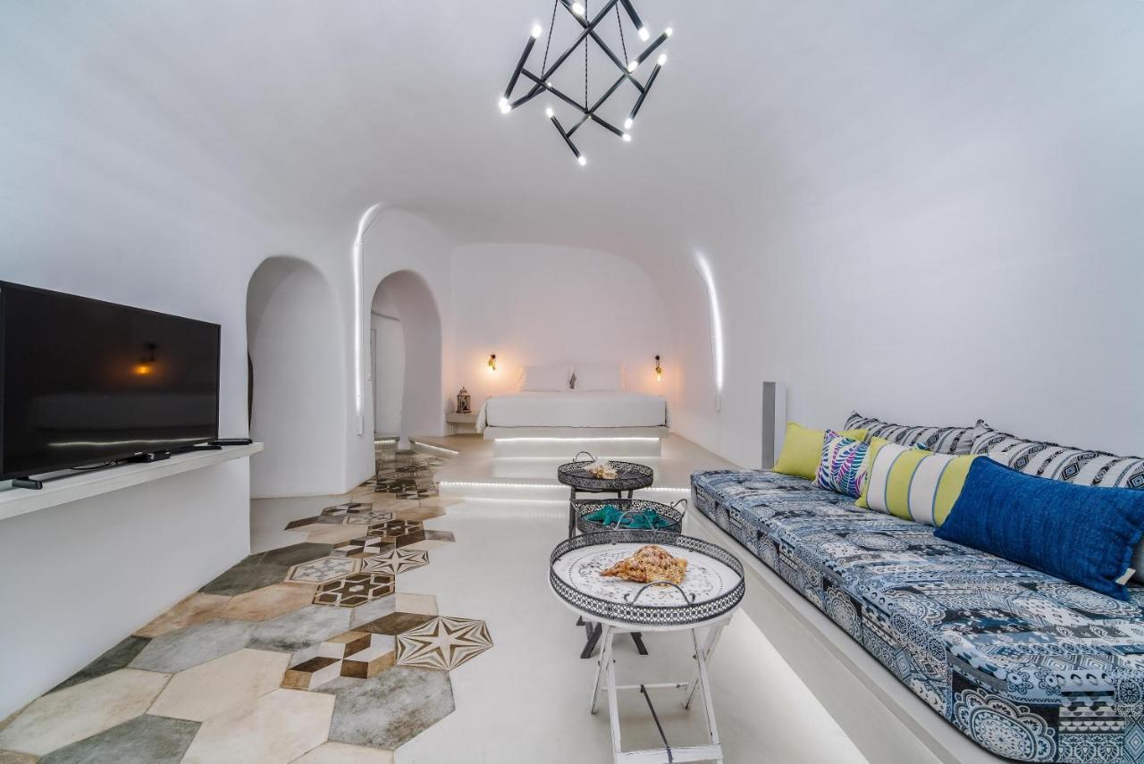 Solstice Luxury Suites Oia Exterior foto