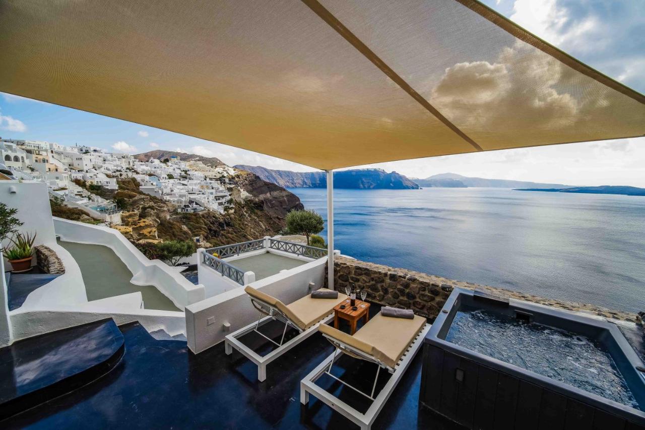 Solstice Luxury Suites Oia Exterior foto