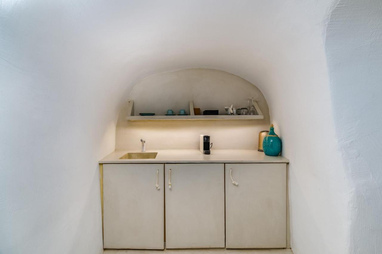 Solstice Luxury Suites Oia Exterior foto